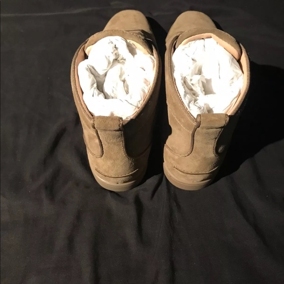 Comment below up to a size 14 - Picture 5 of 6